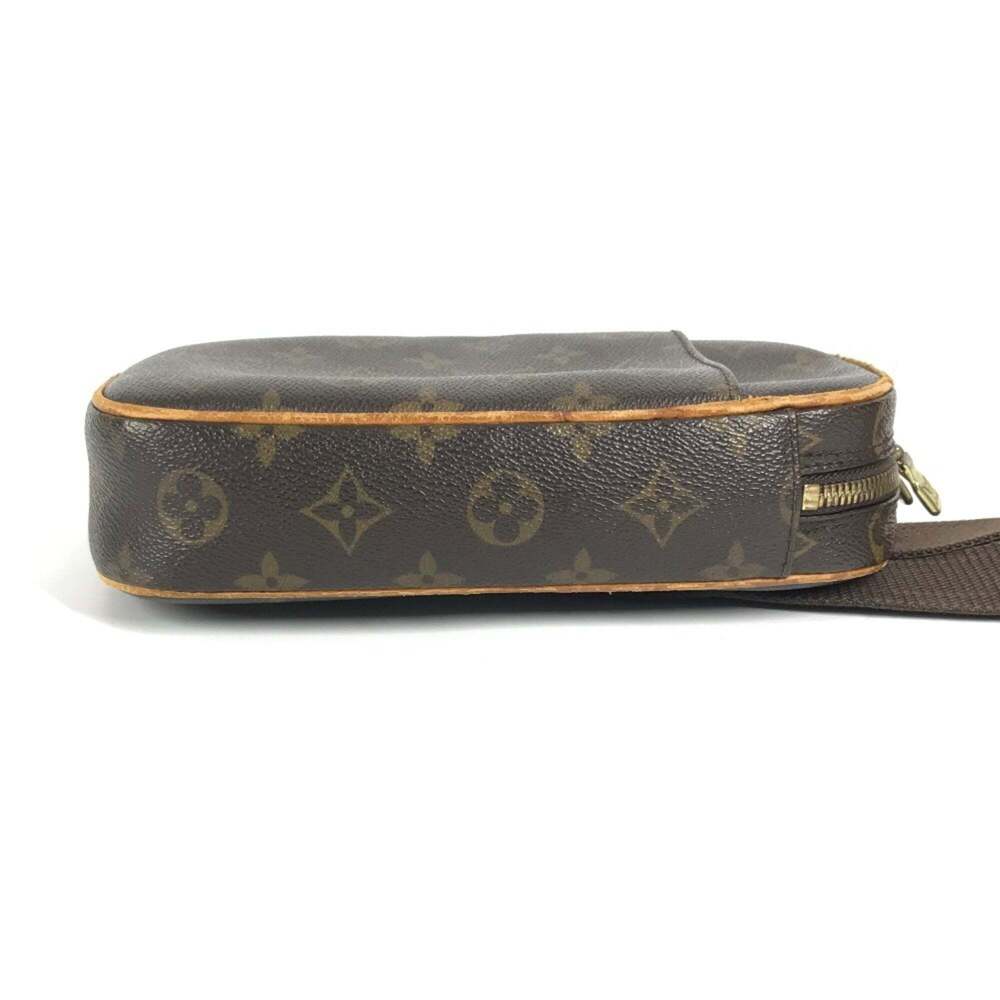 LOUIS VUITTON Authentic Brown Monogram Canvas Pochette Shoulder Bag - Picture 4 of 16